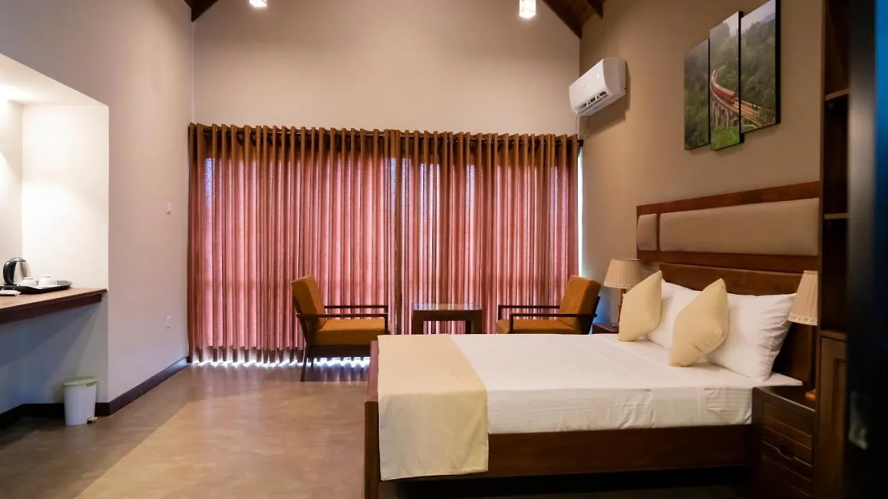 Woodgrove Cabanas Negombo