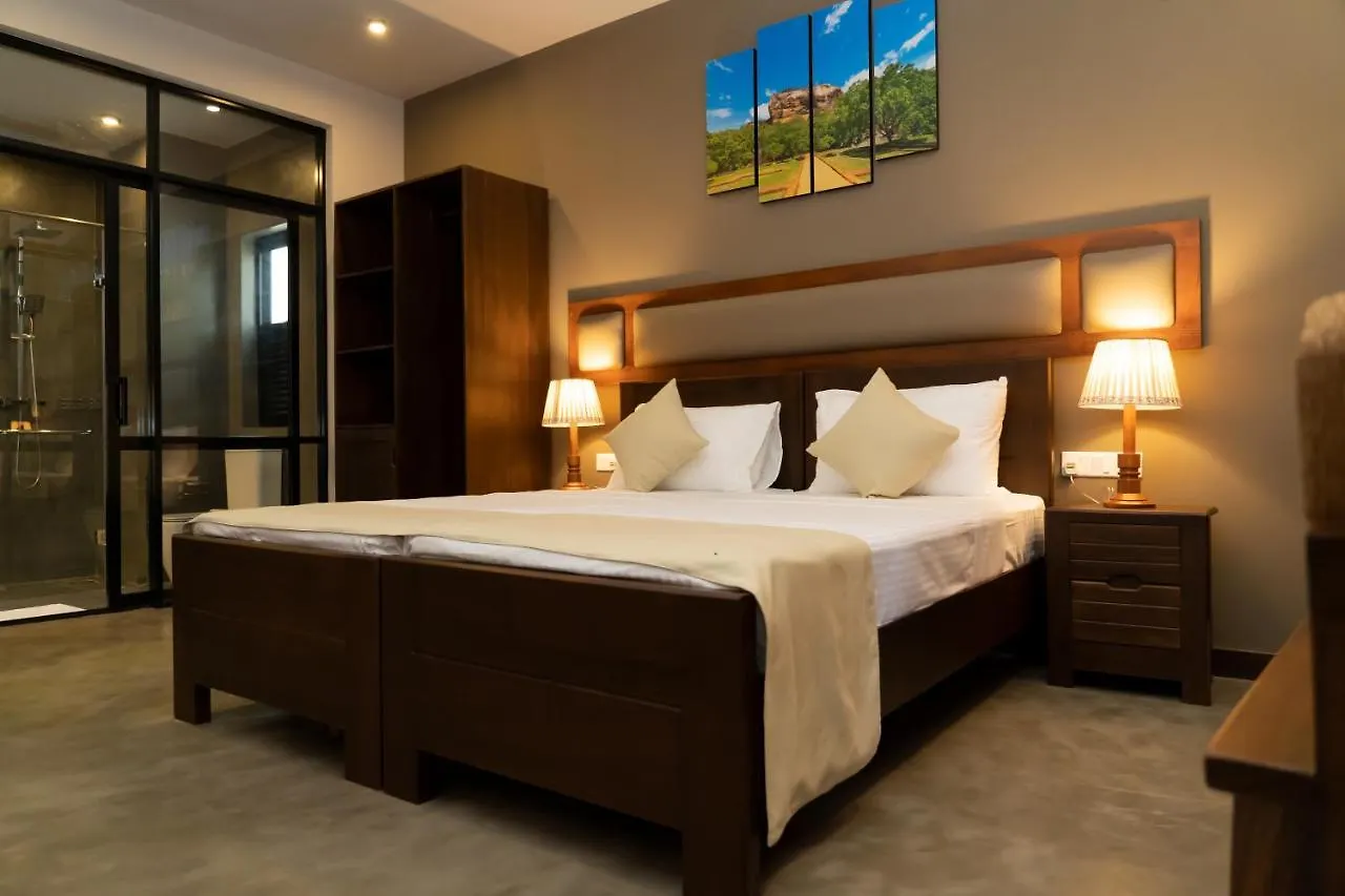 Woodgrove Cabanas Negombo Hotel